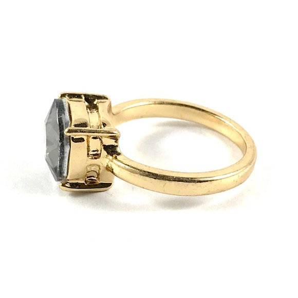 Pretty Gold Tone Rhinestone Ring Size 8 - Picture 3 of 4